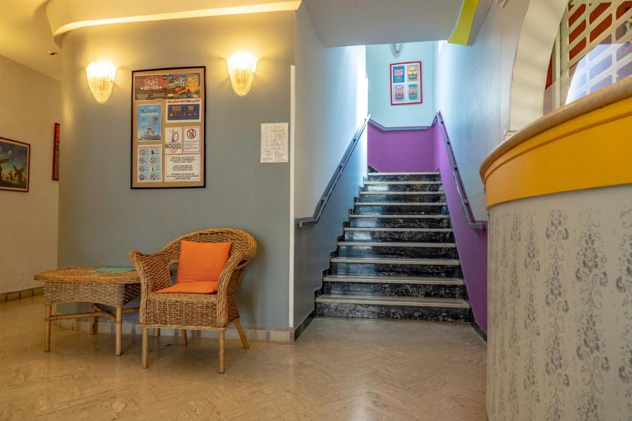 Hotel Morfeo - Young People Hotels (Adults Only) Rimini Eksteriør bilde