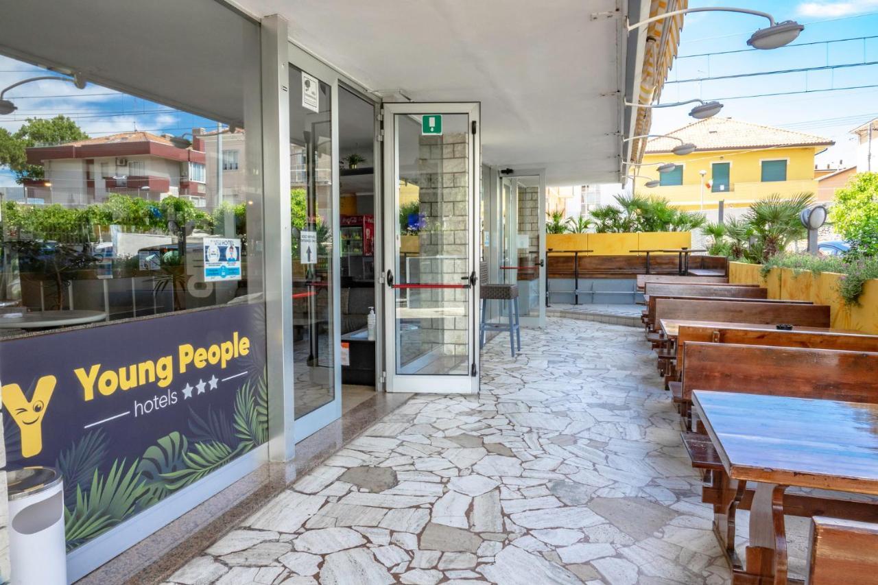 Hotel Morfeo - Young People Hotels (Adults Only) Rimini Eksteriør bilde