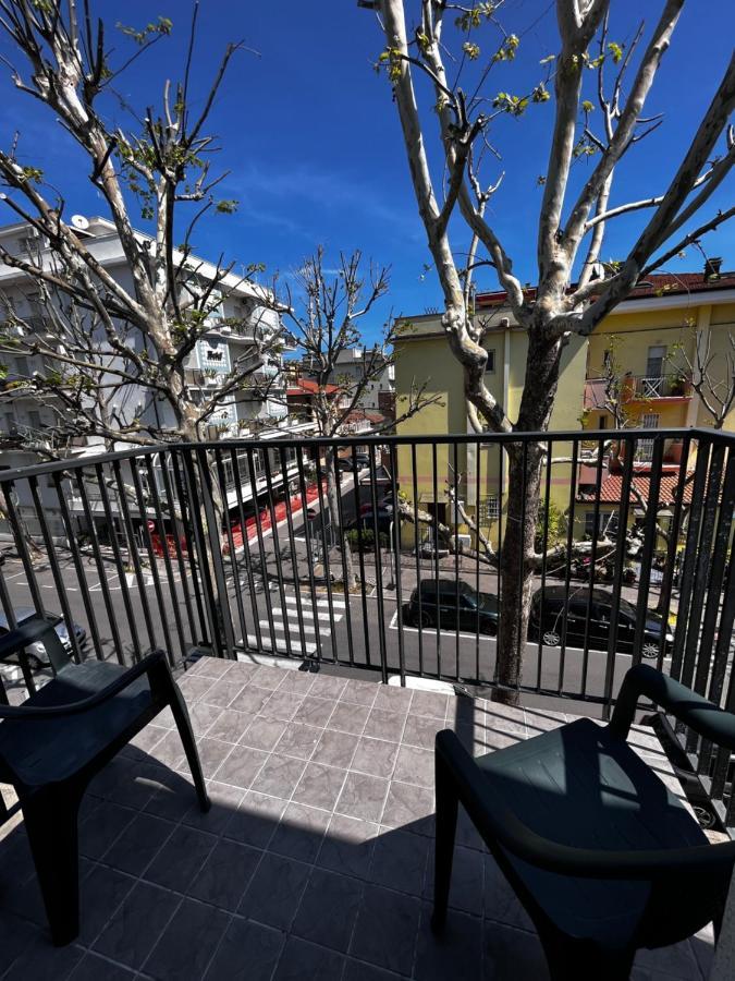 Hotel Morfeo - Young People Hotels (Adults Only) Rimini Eksteriør bilde