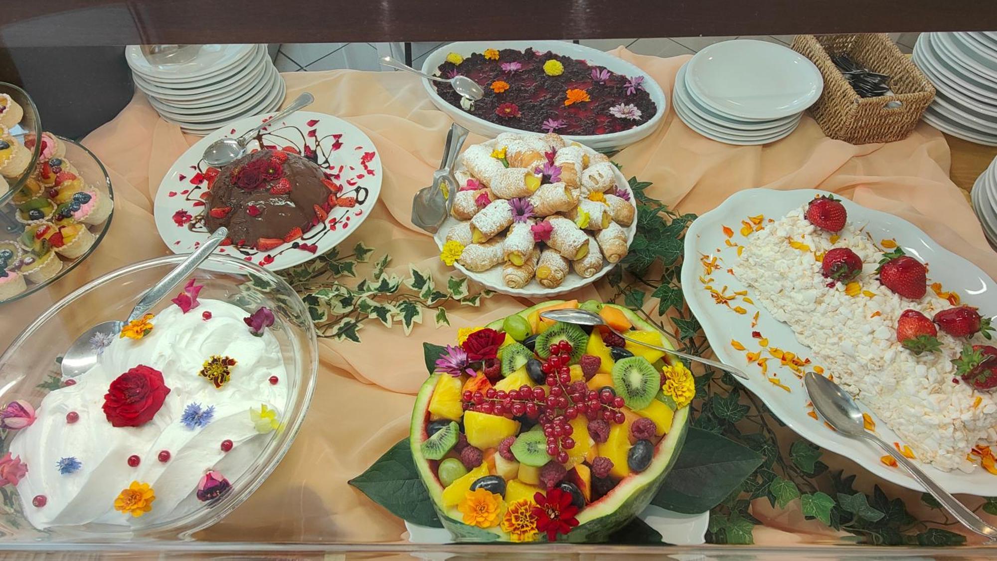 Hotel Morfeo - Young People Hotels (Adults Only) Rimini Eksteriør bilde